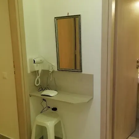 Апартаменты Cute Apartmnet In Thiseio Афины